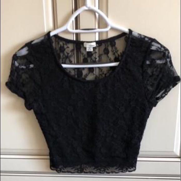 Set of 3 Crop Tops! - Garage - Picture 5 of 6